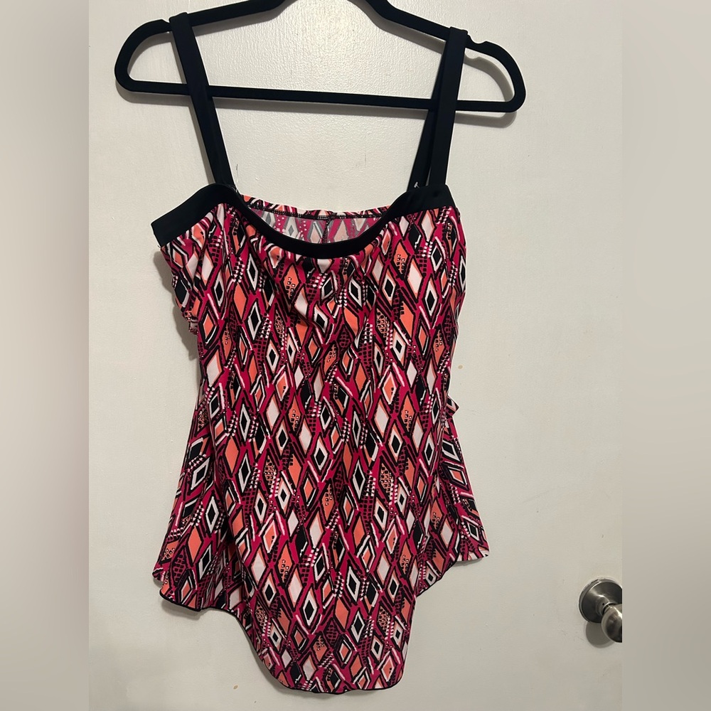 Vibrant Pink and Black Geometric Women's One Piece Swimsuit